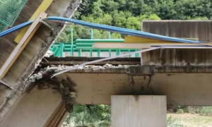 Bridge Collapse, 11 killed, China