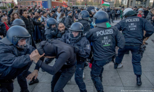 The Digital Battlefield How Fake News Fueled the London Riots