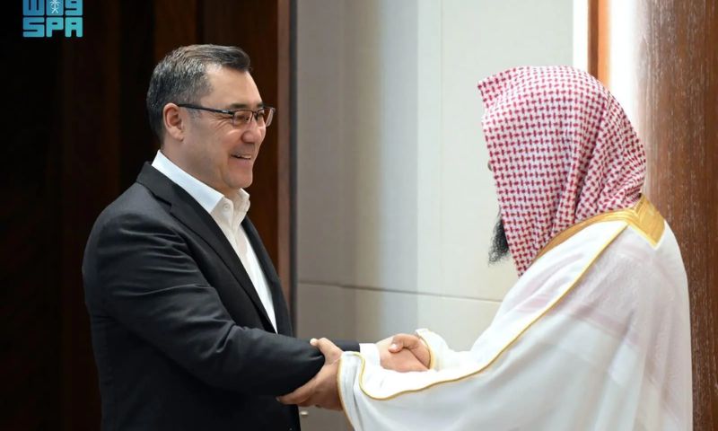 Kyrgyz President, Prophet’s Mosque Imam