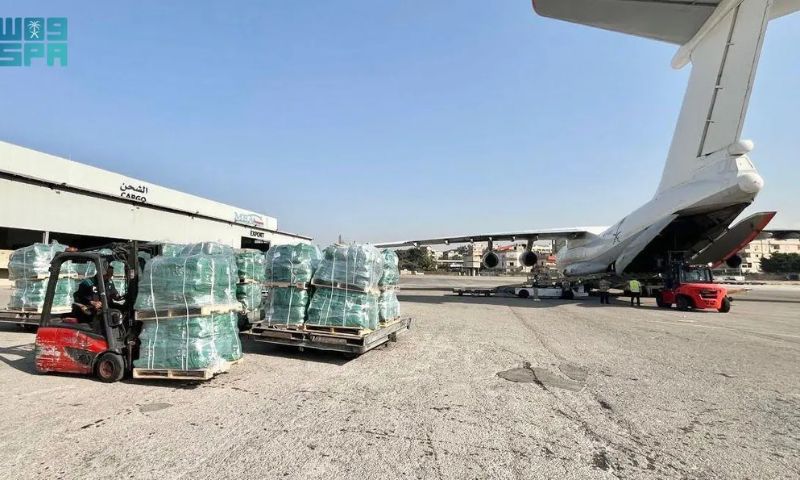 KSrelief, Rafic Hariri International Airport, Saudi Arabia, Lebanon