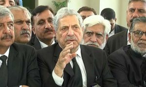 Lahore High Court Bar Association, LHBA, petition, Supreme Court, 26th Constitutional Amendment, Professional lawyers group, Hamid Khan,
