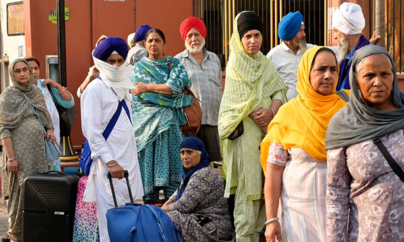 Indian Pilgrims, Baba Guru Nanak, Kartarpur,
