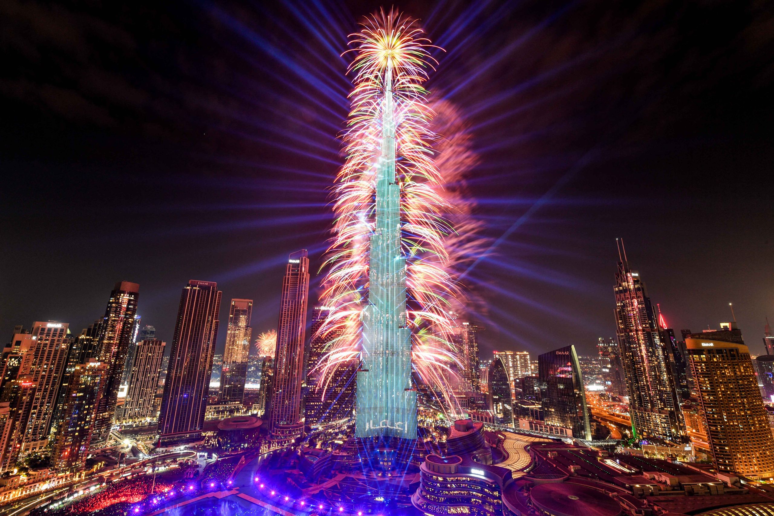 New York, Bali, Cape Town, Dubai, Sydney,