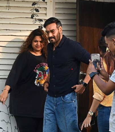 Shahrukh Khan, Manav Manglani, Viral Bhayani, Bollywood