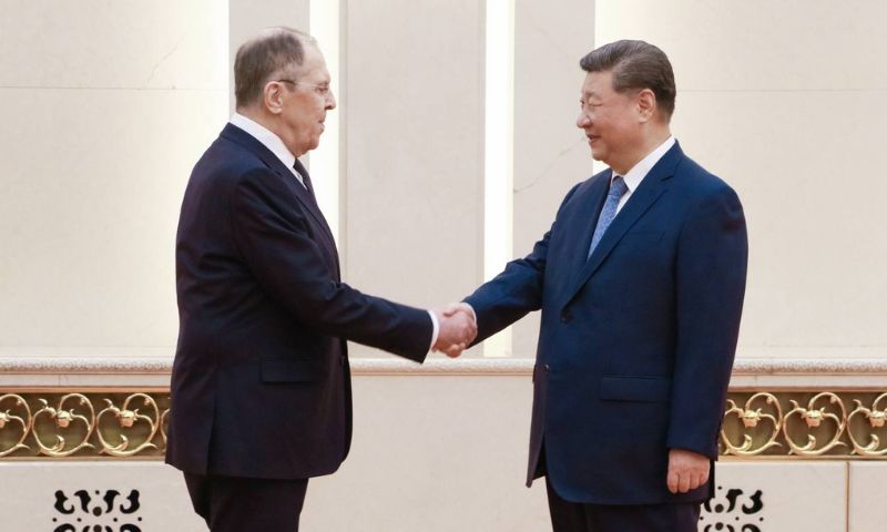 XI