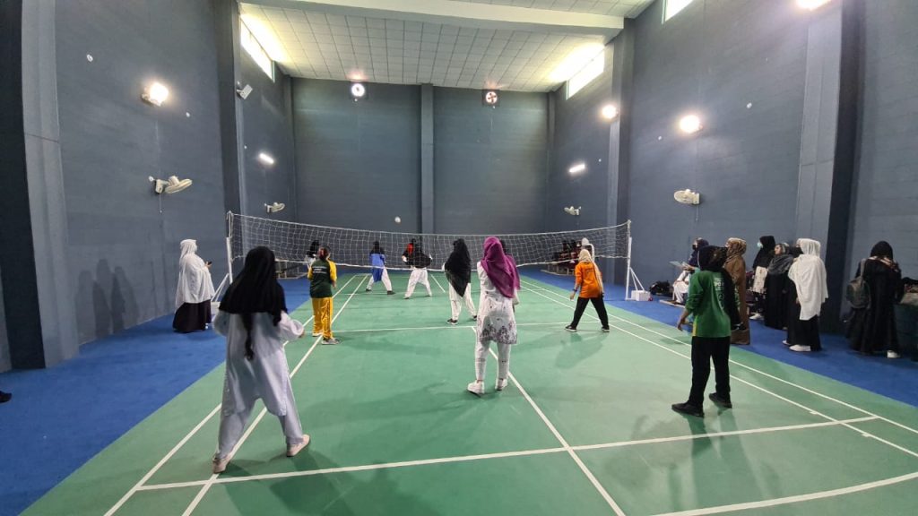 Girls Sports in MKD4