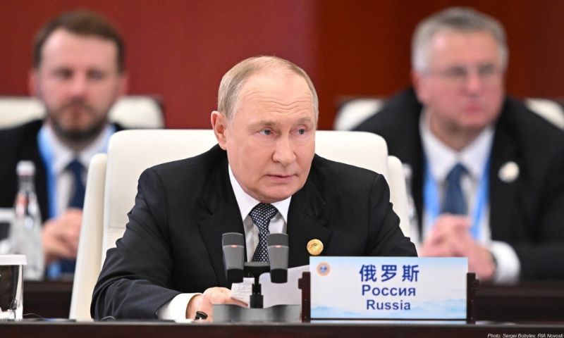 💬 President Vladimir #Putin: #SCO makes a tangible contribution to strengthening cooperation & mutual trust across the Eurasian continent, helping lay the political and socioeconomic foundations for a new system of stability & security in Eurasia.