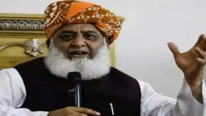Maulana Fazlur Rehman Says Imran Khan's Divisional Politics Impediment to National Unity