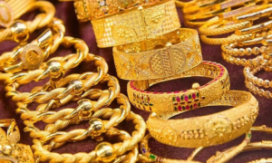 Gold, Price, increases, Per Tola, Continues, International, US, Pakistan
