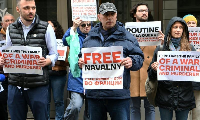 Kremlin, Russian, Minister, European Union, EU, Defence Minister, Paris, Financial, Support, Moscow, France, Mariupol