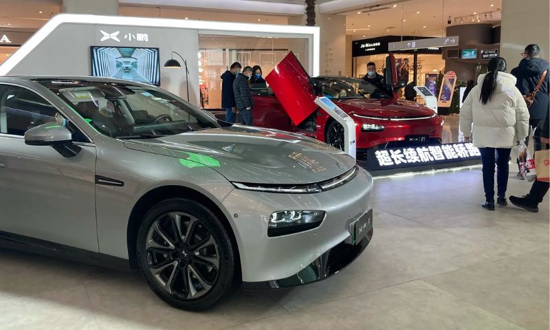 Electric car, Industry, Million, World