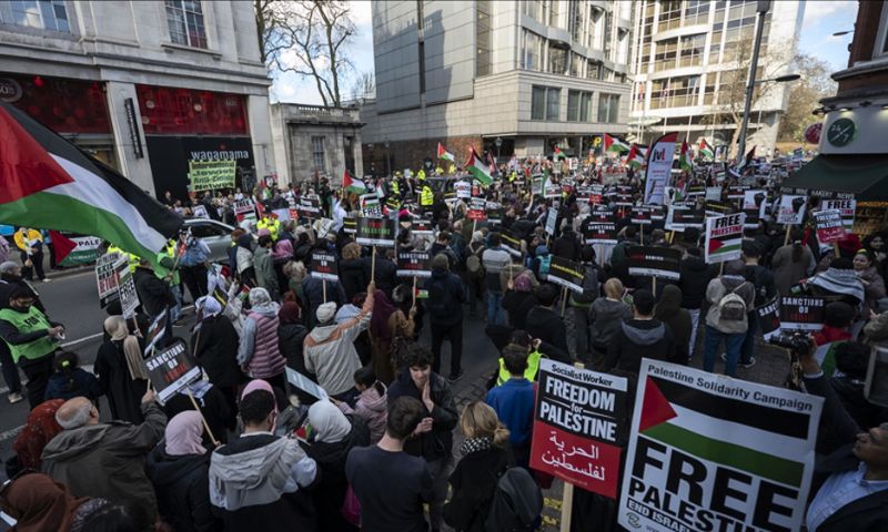 Shehbaz Sharif, support, Rally, Times Square, Condemn, Raids, slogans, New York