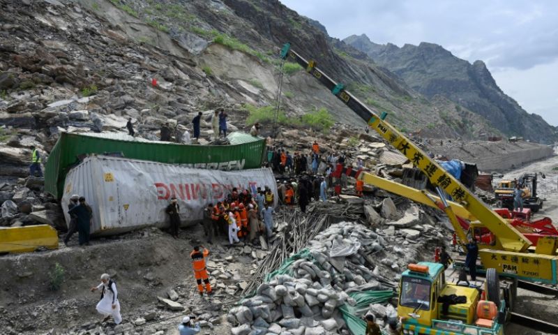 Pakistan, Afghanistan, Border, Torkham, Trade, Trucks, Landslide, Machinery