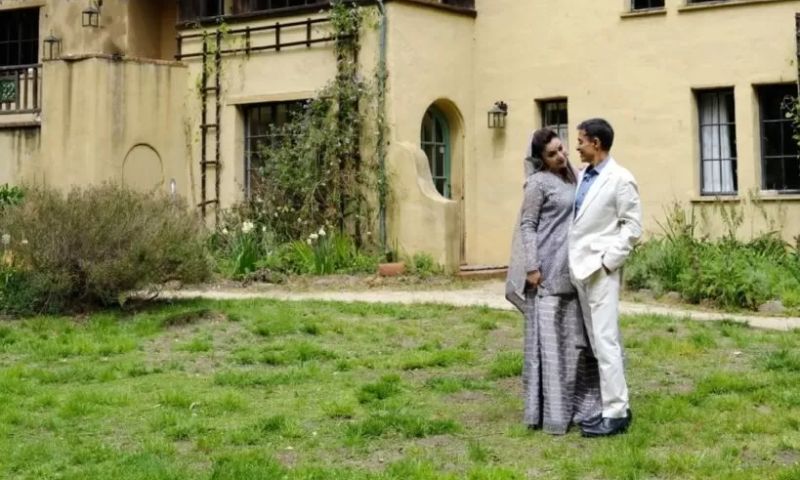 Komal Rizvi, Pakistani, Singer, Coke Studio, Star, Silicon Valley, CEO, Instagram, YouTube, Media, Social Media