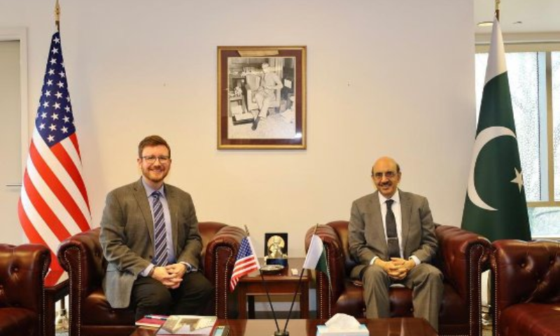 Pakistan's Ambassador Stresses Links Between American and Pakistani Educational Institutions