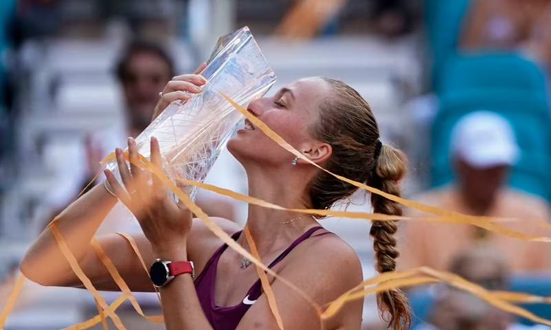 Petra Kvitova Beats Elena Rybakina to Seal Miami Open Title