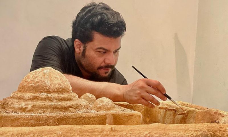 Artist, Life, Past, Models