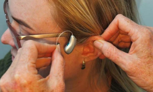 Study,, Hearing, Aid, Risk, Dementia, Health, Commission, United Kingdom, UK,