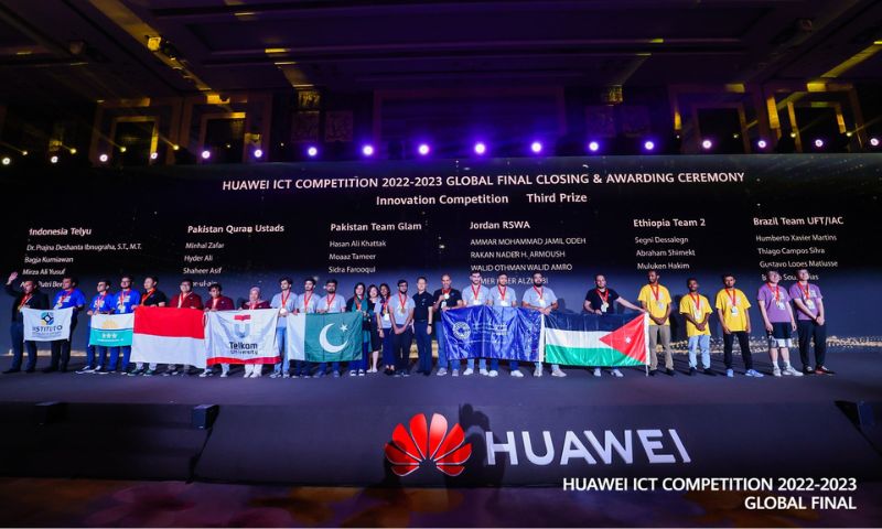 Pakistani, Students, Huawei, ICT, Shenzhen, China, Quran, Mehran University of Engineering and Technology Jamshoro, Lahore College for Women University, FAST, Islamabad, University of Engineering and Technology Lahore, Computer, Sciences, Islamabad, Middle East, Central Asia, Kazakhstan, Jordan, Iraq, Bahrain, Saudi Arabia, UAE