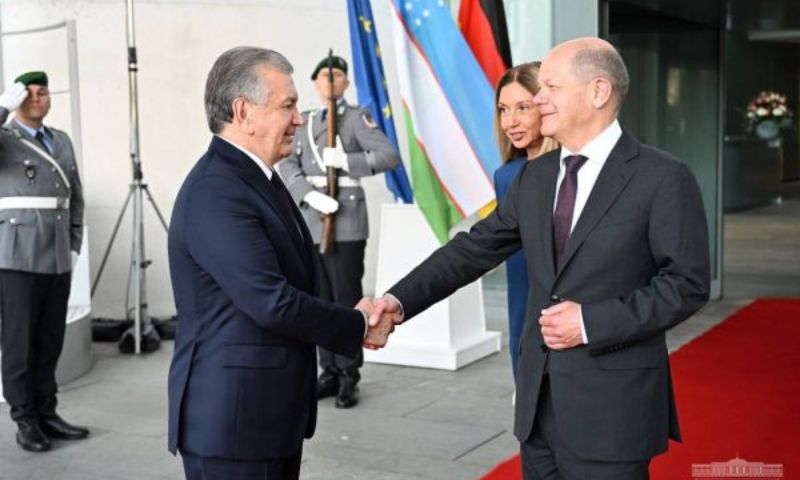 billion, development, trade, dollars, cooperation, energy, political, work, Uzbekistan, Projects, transport, investment, chemical