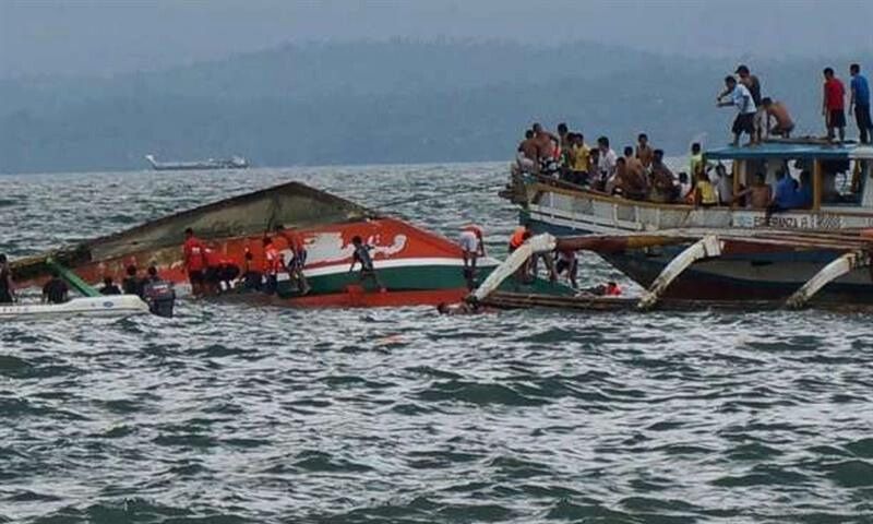 Nigeria, Boat, Sokoto, Nigerian, West Africa, Government, Allah, Shagari Village, Regulations, Road, Niger River, Transport