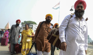 Pakistan Issues Visas to 215 Sikh Pilgrims from India to Attend Guru Arjan Dev Day