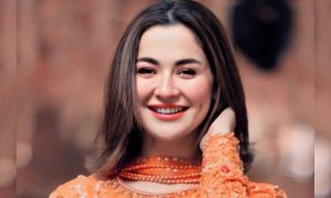 Hania Aamir, Singing, Acting, Pakistani, Mere Humsafar, Atif Aslam, Wajahat Rauf