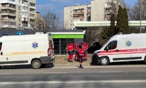News Zealand, Ambulances, Medical, Aid, Ukraine, Russia, Polish, hospitals