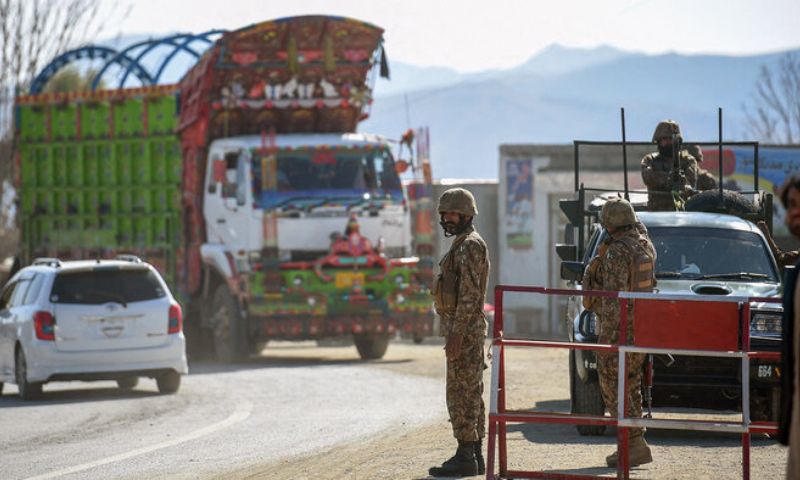 Suicide Bombing, Pakistan, Khyber Pakhtunkhwa, police, Bannu, North Waziristan, TTP
