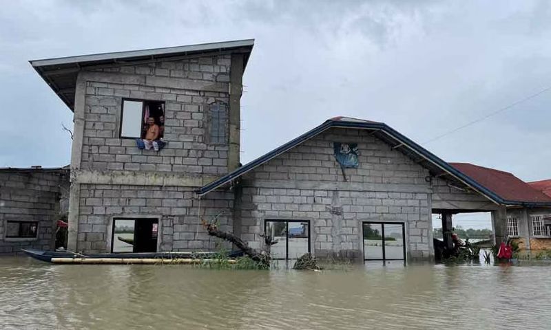Typhoon Khanun, Japan, Okinawa,