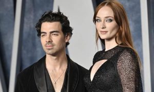 Game of Thrones, Star, Sophie Turner, Joe Jonas, Divorce, Musician, Sansa Stark, Marriage, Emilia Clarke, Daenerys Targaryen, Show, Maisie Williams