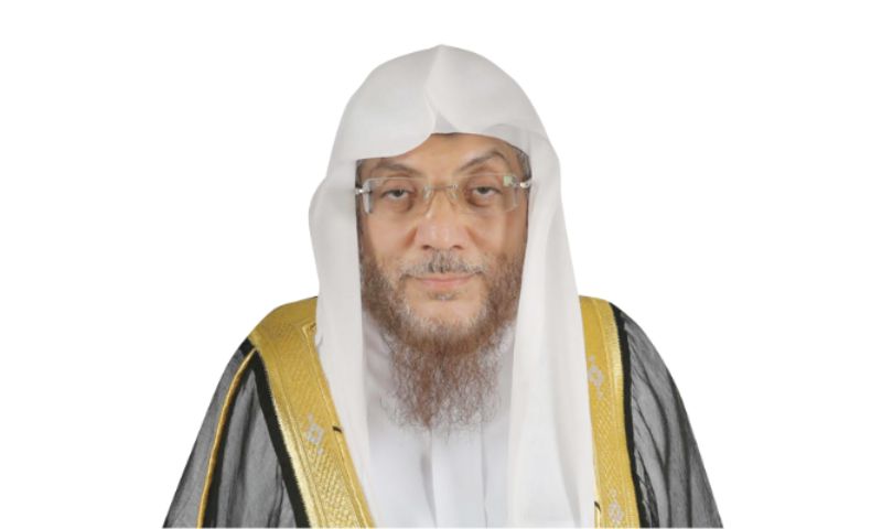 Imam-e-Kaaba Sheikh Usaamah Khayaat