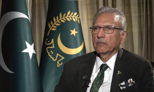 Pakistan President Alvi Expresses His Willingness to Take Oath from Nawaz Sharif