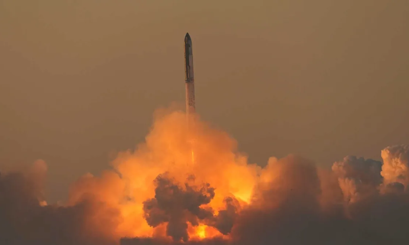 SpaceX’s Starship Faces Setback as Test Flight Ends in Failure