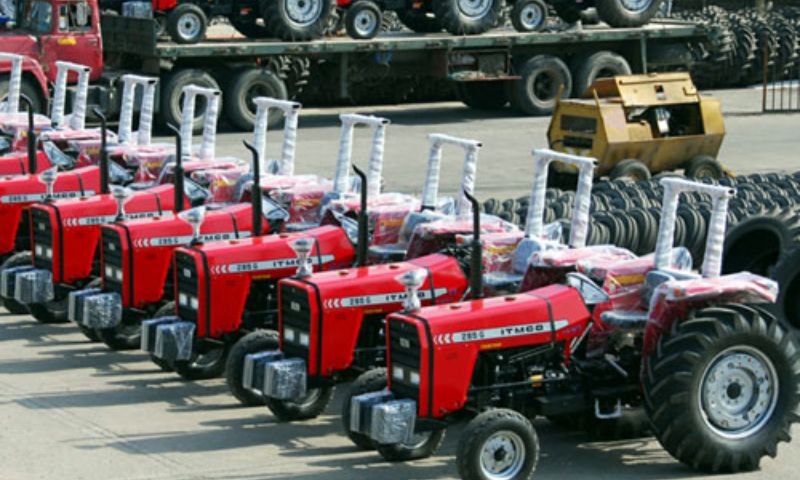 Tractor