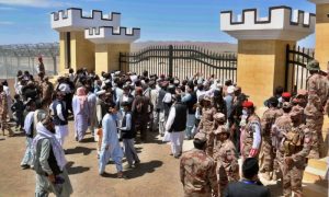 Pakistan, Border Crossings, Illegal, Afghans, Deportation, Afghanistan, Baluchistan, Jan Achakzai, Immigrants, Information Minister, Government,