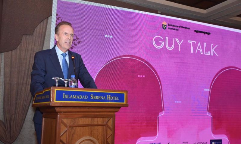 guy talk 01