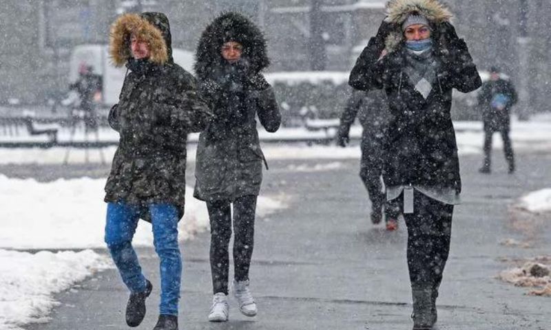 Siberia, Chilling Cold, Temperatures, Degrees Celsius, Moscow, Weather, Russia, Footage, Yakutsk, Coldest, Cold, Ice, Fish,