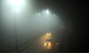 Dense Fog Disrupts Traffic on Motorways Across Pakistan