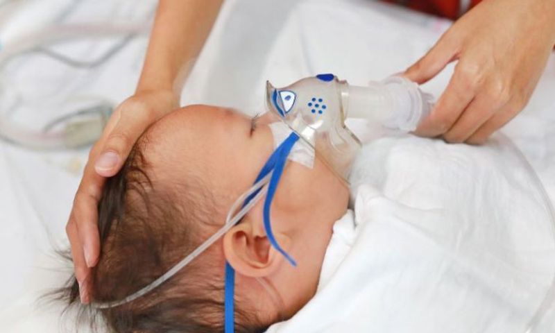 Mayo Hospital, Professor Haroon, pneumonia, Punjab, cold weather, children,