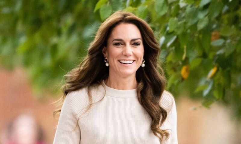 Catherine, Princess of Wales, abdominal surgery, Kensington Palace, London hospital,
