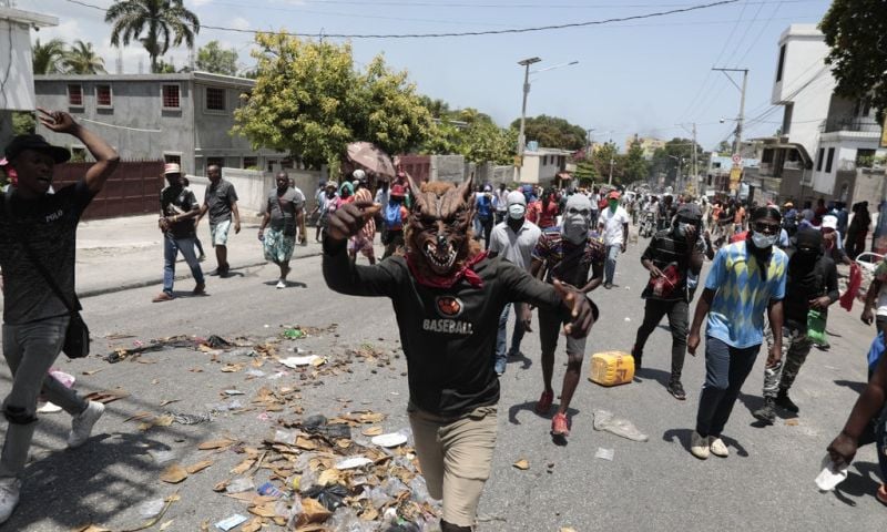 https://wenewsenglish.com/gang-violence-triggers-exodus-of-tens-of-thousands-from-haitian-capital/