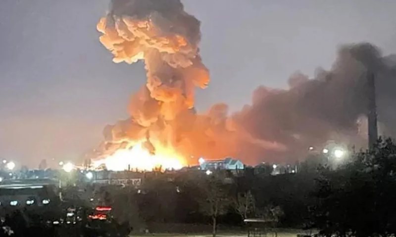 Explosions Rock Central Kyiv As Conflict Escalates