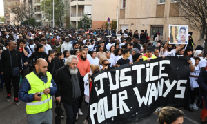 Hundreds March in Paris Suburb After Police Kill Youth in Chase