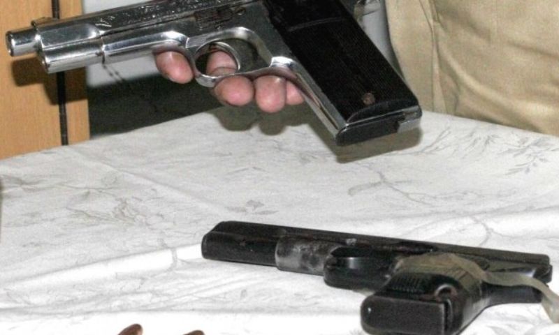 Police, Weapon, Display, Crack,