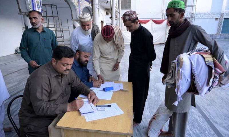 Millions of Faithful Begin Itikaaf Observance Worldwide 2