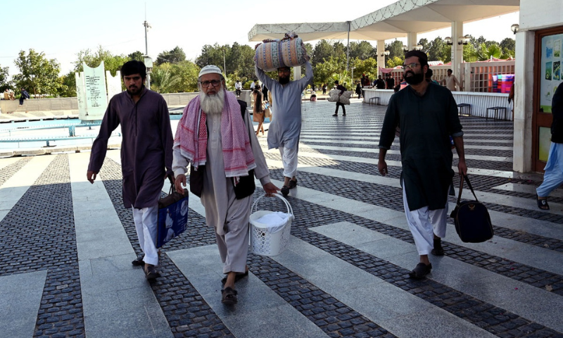 Millions of Faithful Begin Itikaaf Observance Worldwide 5