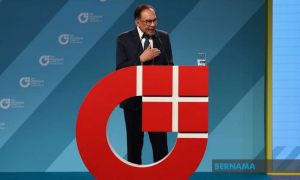 PM Anwar Asks German, European Companies to Invest in Malaysia