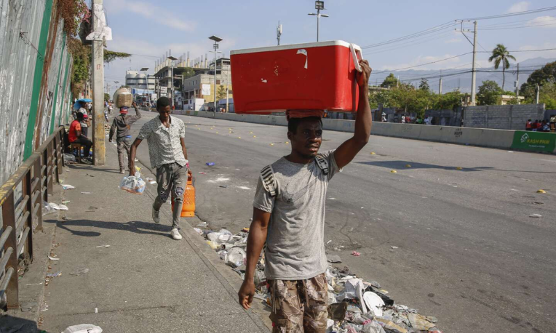 Working on Establishing Aid Airlift for Haiti: UN