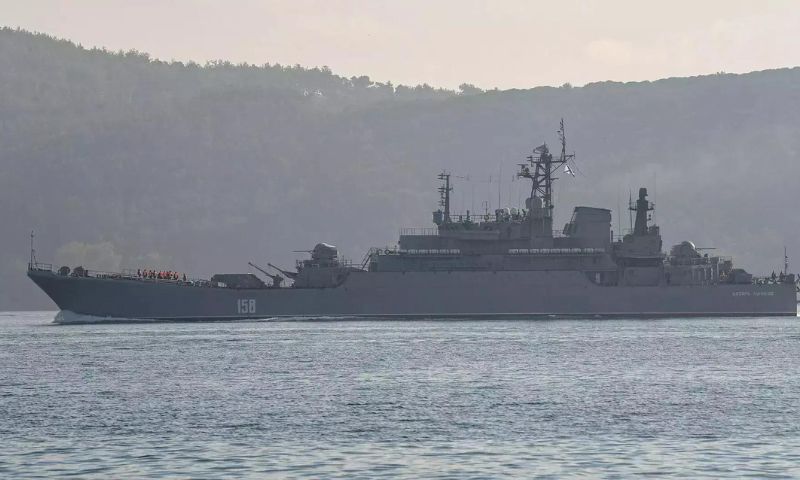 Ukraine, Russian Warship, Black Sea, Crimea, Moscow, Kyiv, Ukrainian Forces, French President Emmanuel Macron